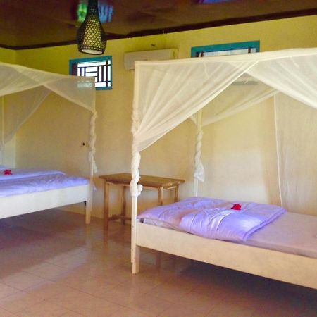 Lakey Beach Inn Hotel Huu Kültér fotó