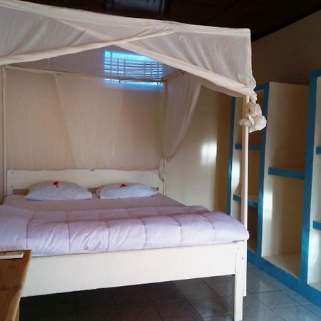Lakey Beach Inn Hotel Huu Kültér fotó